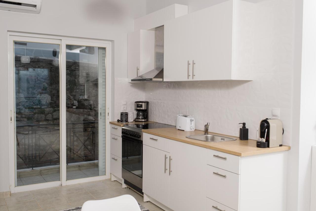 Nelion 01 - A Dream Apartment With Amazing View Aígion Luaran gambar